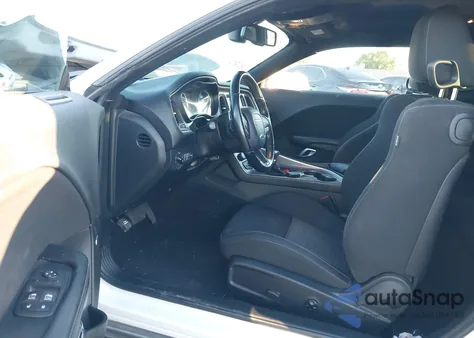 2021 Dodge Challenger R/T Scat Pack z USA, uszkodzony, nr VIN 2C3CDZFJ9MH641563